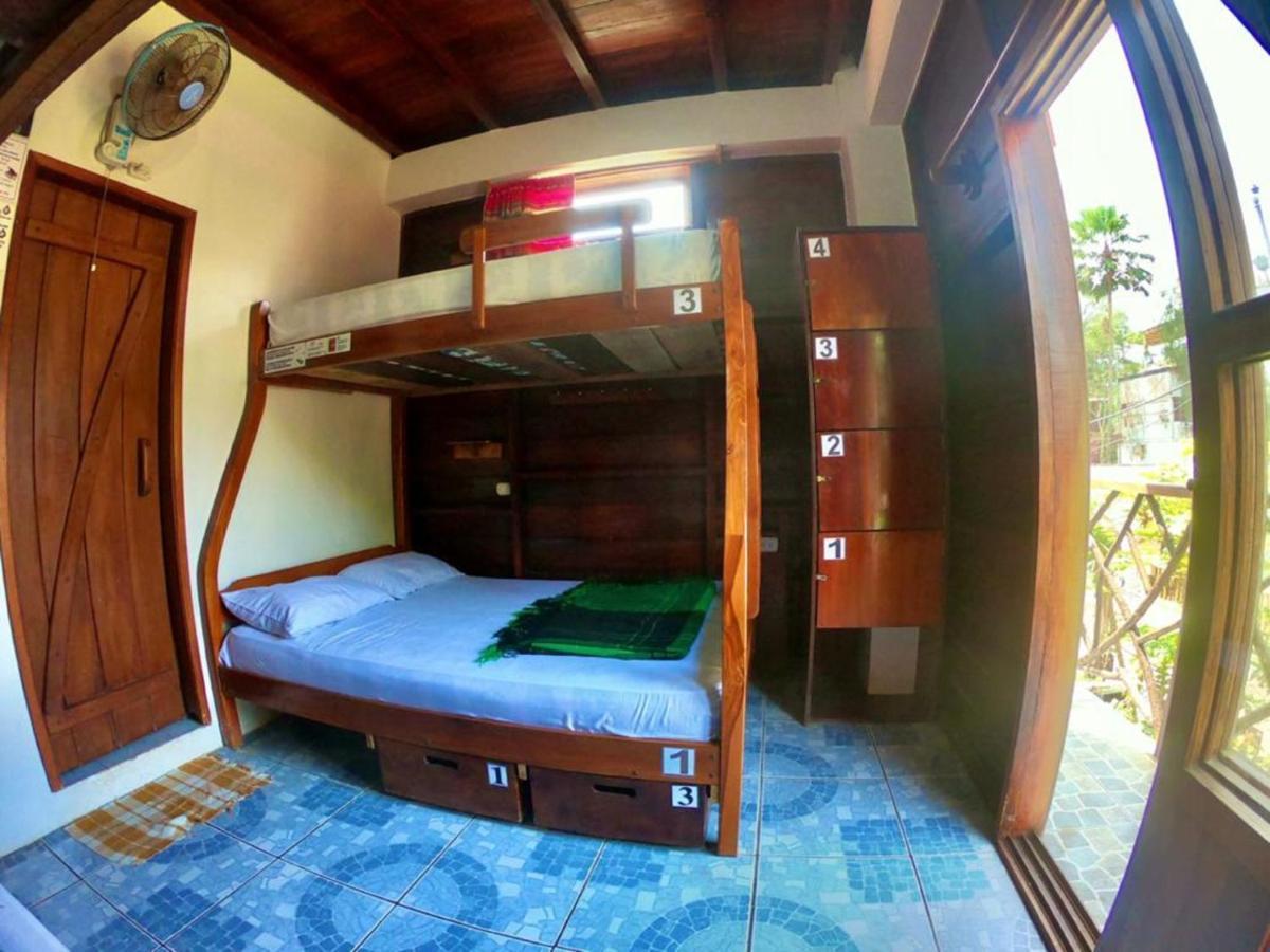 Montañita Esperanto Bed & Breakfast Surf Hostel المظهر الخارجي الصورة